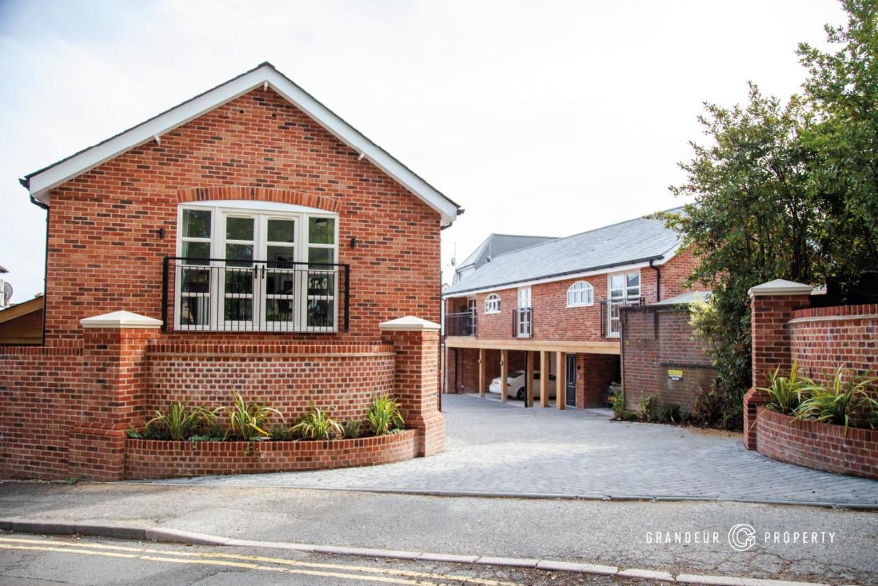 The Gatehouse By Grandeur Property Poole Kültér fotó